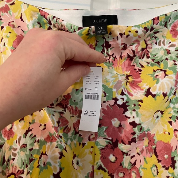 J.Crew Flared slip skirt in painterly floral - Picture 2 of 4